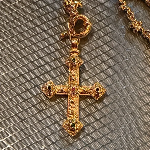 Elegant Gold Cross Necklace - Picture 2 of 5